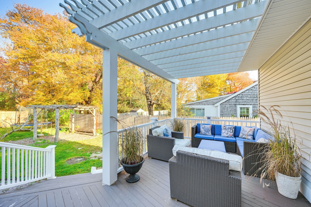 Scituate Apt < 1 Mi to Town Center!