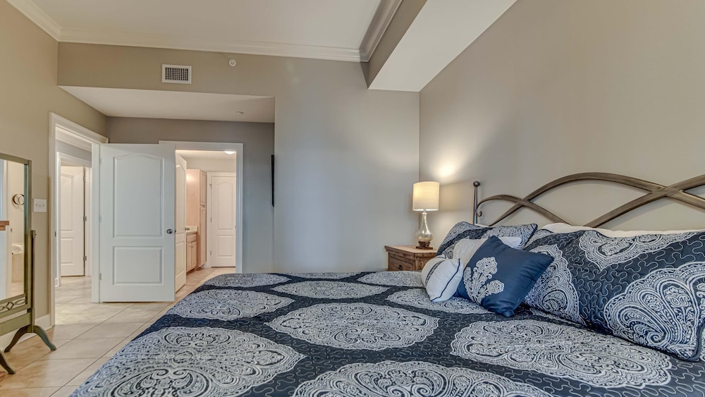 The Oasis at Orange Beach #2110 by Southern Vacation Rentals