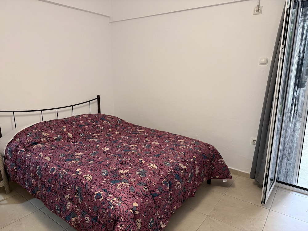 Cozy Apartment in Agios Loukas