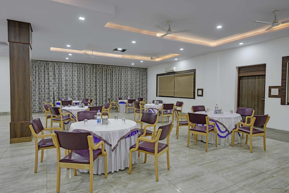 meeting & event spaces