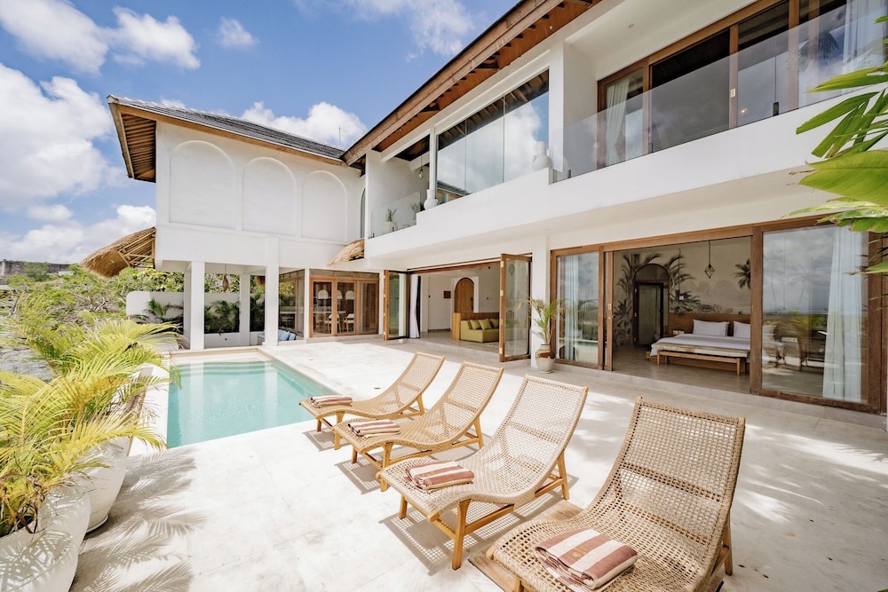 La Concha Villa and Studio Bingin