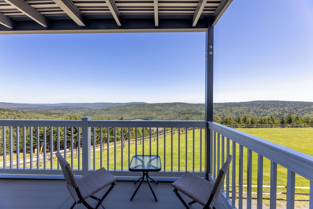 Mountain Lodge