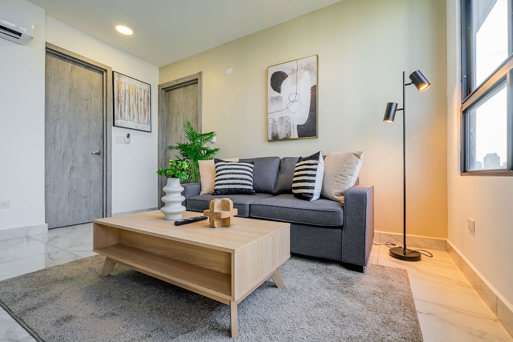 w Elegant 1BR w Bay View in Calle 50