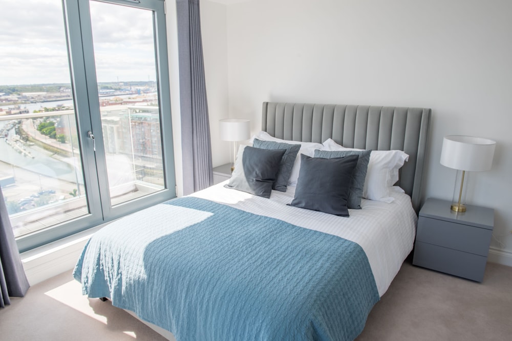 Toothbrush Apartments - 3 Bed Penthouse view 3