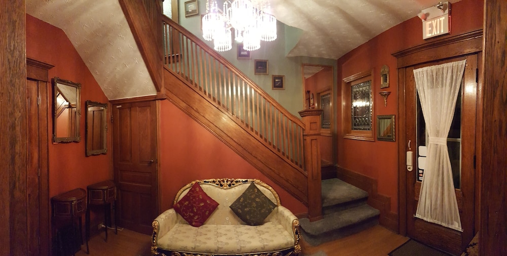 Li-Li Bed & Breakfast - Image 3