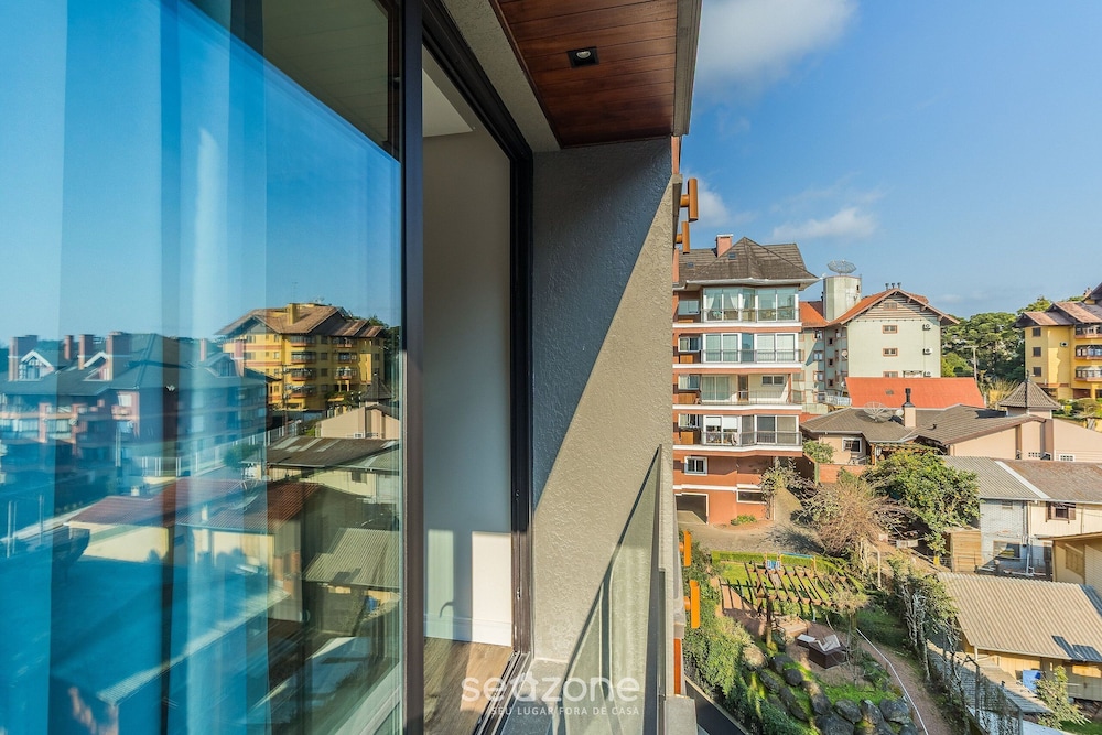 Charming apartment with fireplace in Gramado STA0305