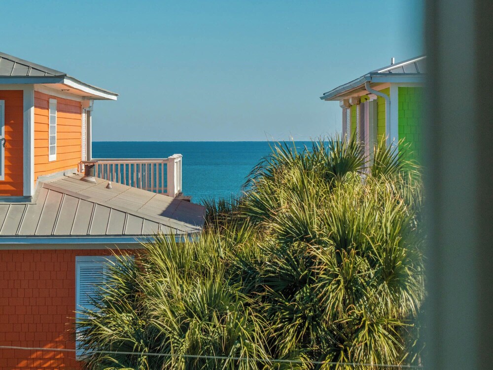 Love Kure by Carolina Retreats