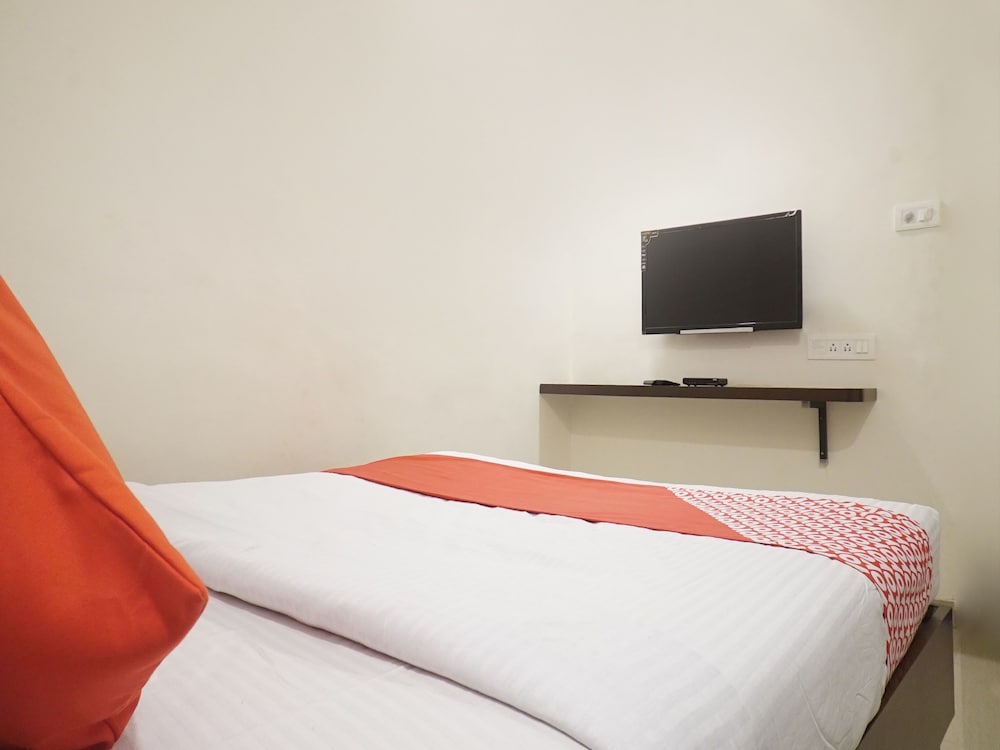 OYO 12529 Hotel Sunrise Regency