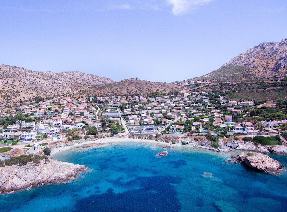 Analisa Luxury Villa