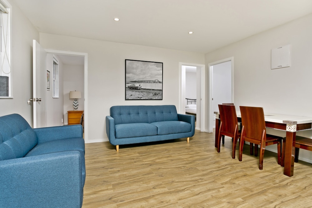 Auckland Hauraki Modern Guest House