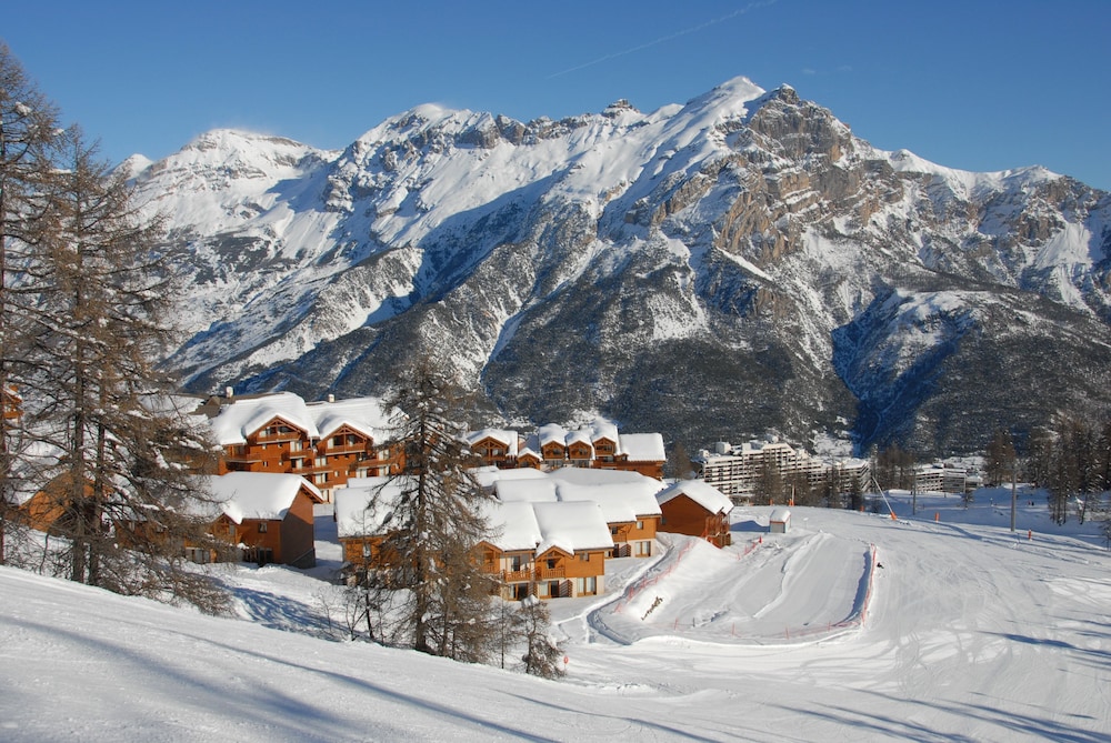 Odalys  Chalet view 3