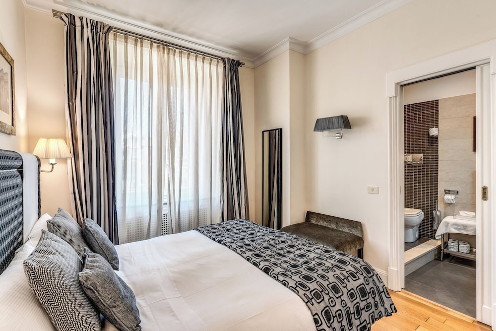 Via Napoli apartment