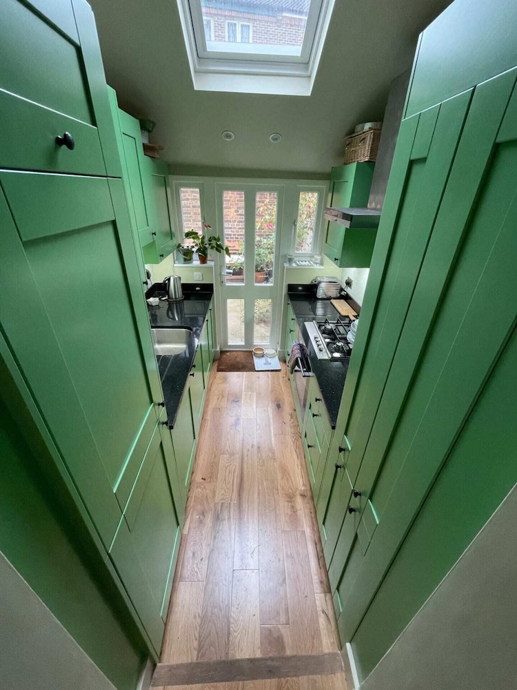 Beautiful & Cosy 2BD House - Southwark