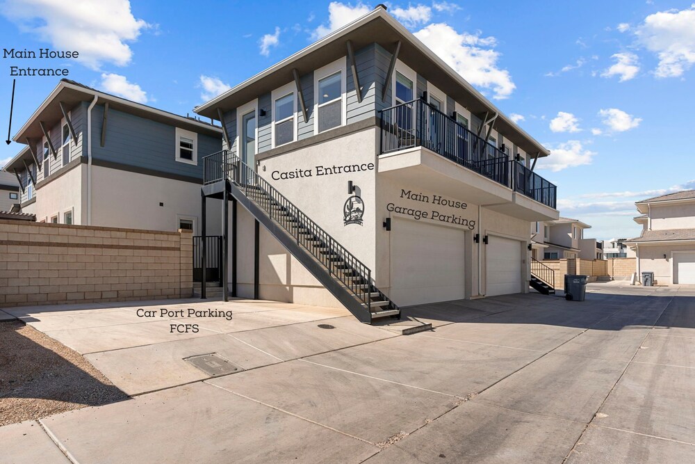 Southwest Getaway 6 Bedroom Home