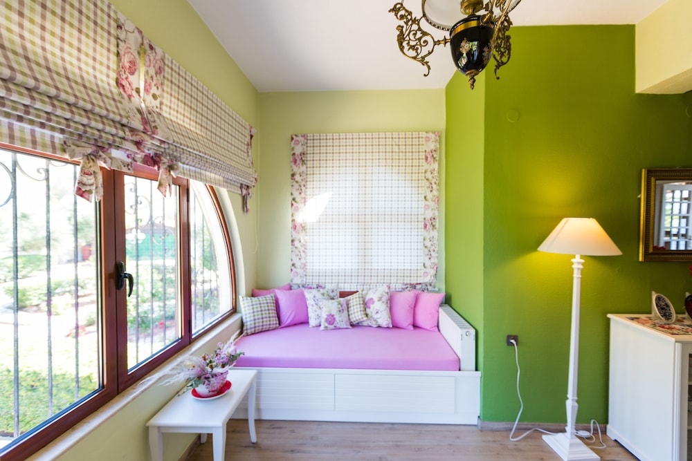 Seaside Family Villa for Weddings and Ceremonies view 4