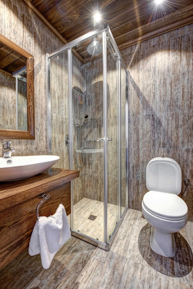 Villa Narcis - 2 Bedroom Villa With Private Pool