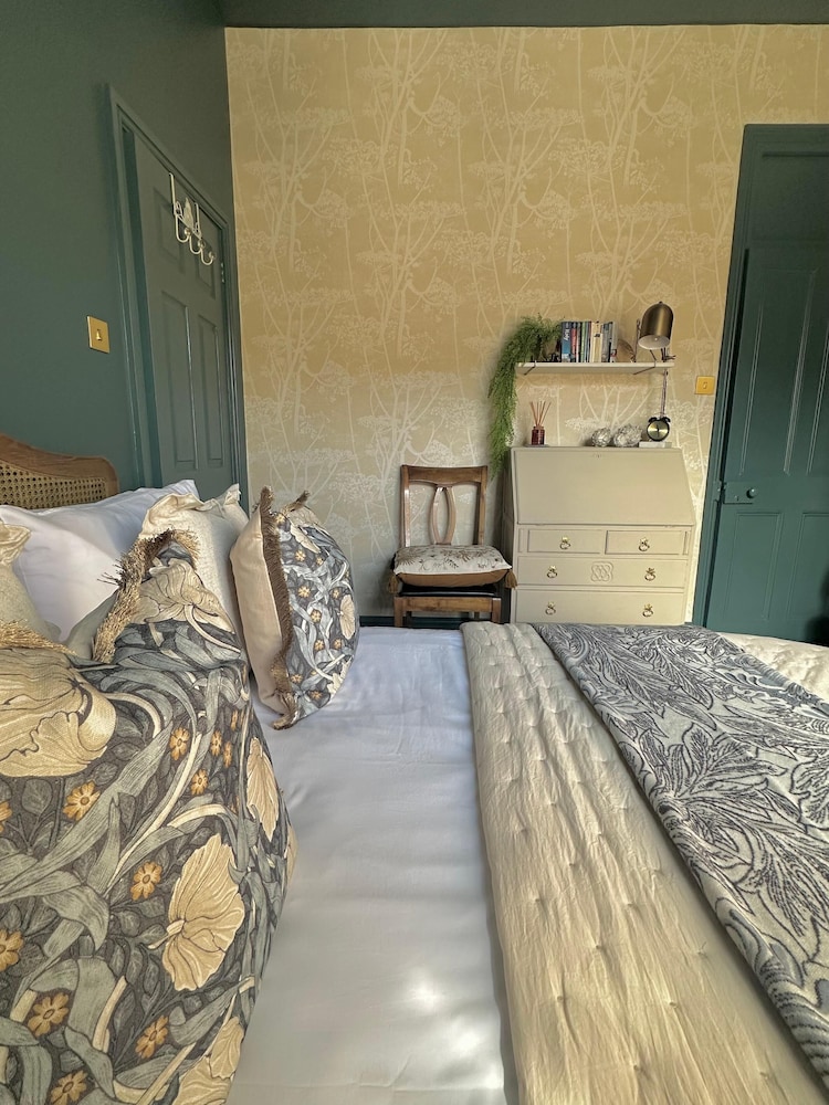 2 Bed Victorian Terrace