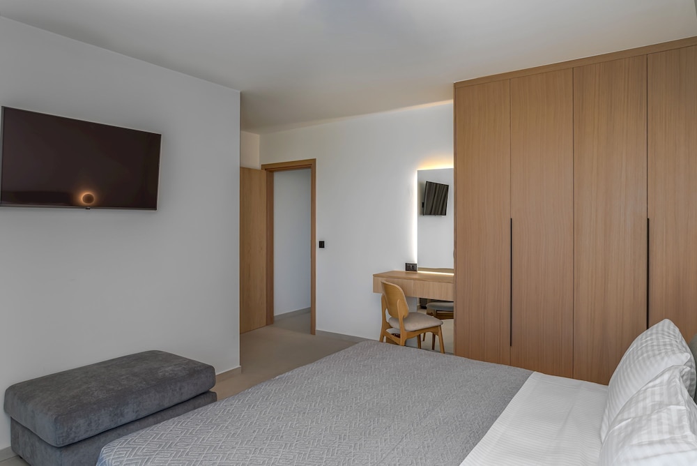 Divel Luxury Villas - Villa Ervin by Estia