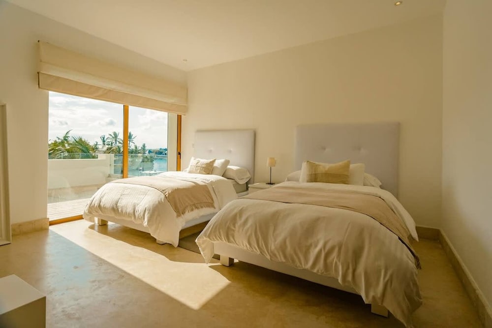 Dreamy 4BR Villa in Cap Cana s Marina