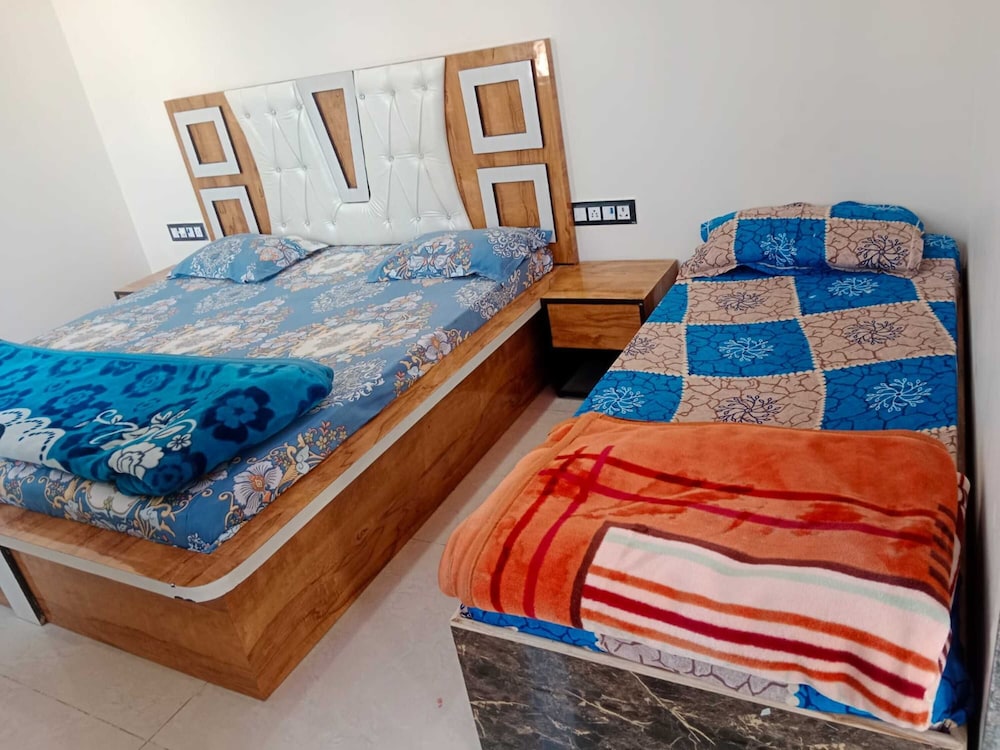 Hotel Radhe Krishna
