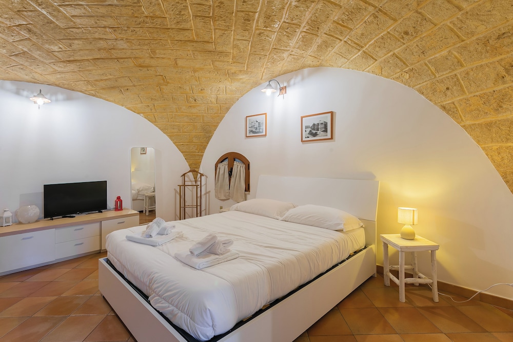 Sechi's Home by Wonderful Italy