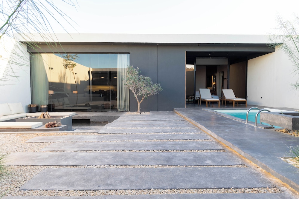 Portal Chalets With Private Pool- Qirwan