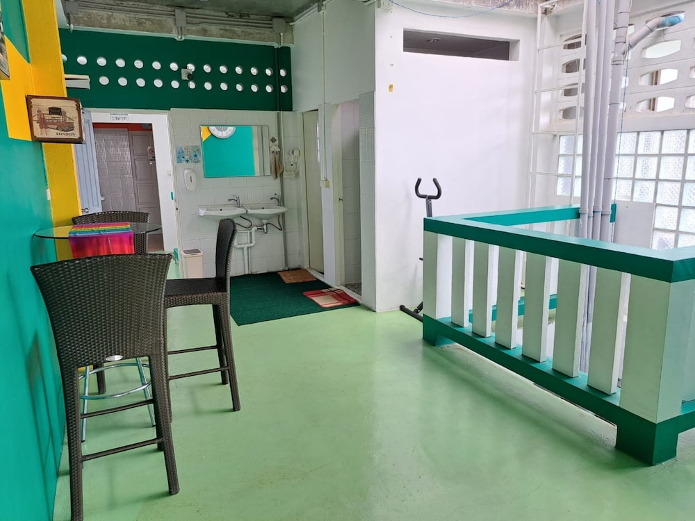 Best Stay Hostel