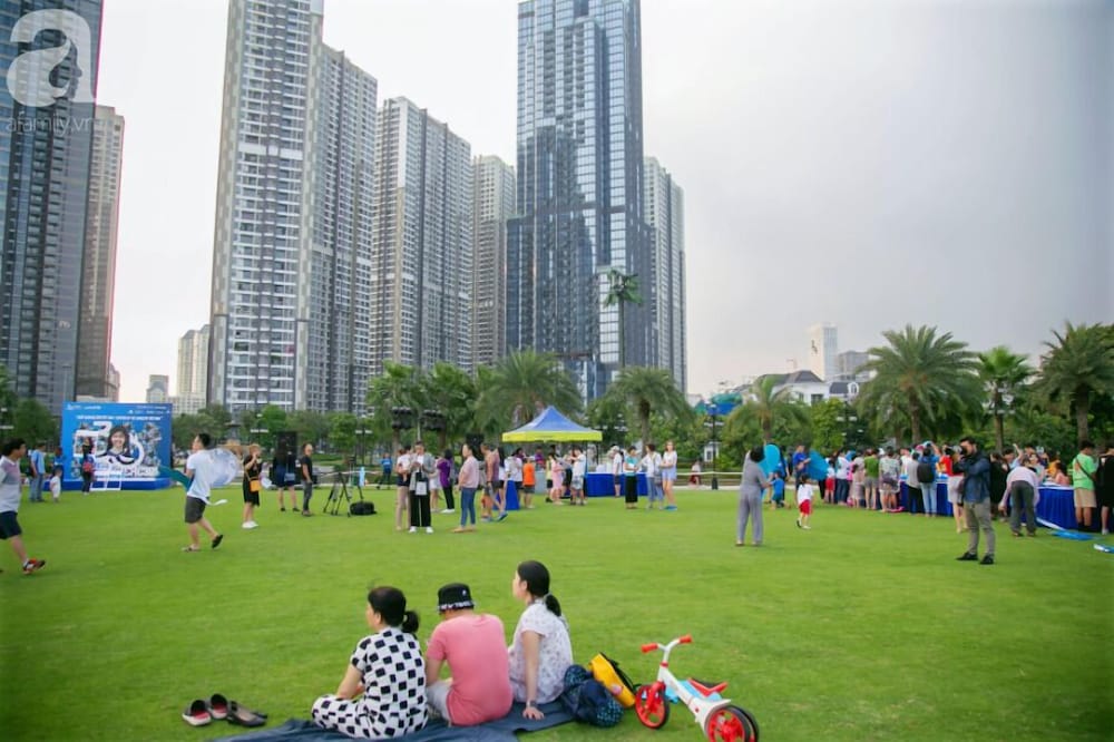 Landmark Apartment in Vinhomes Central Park