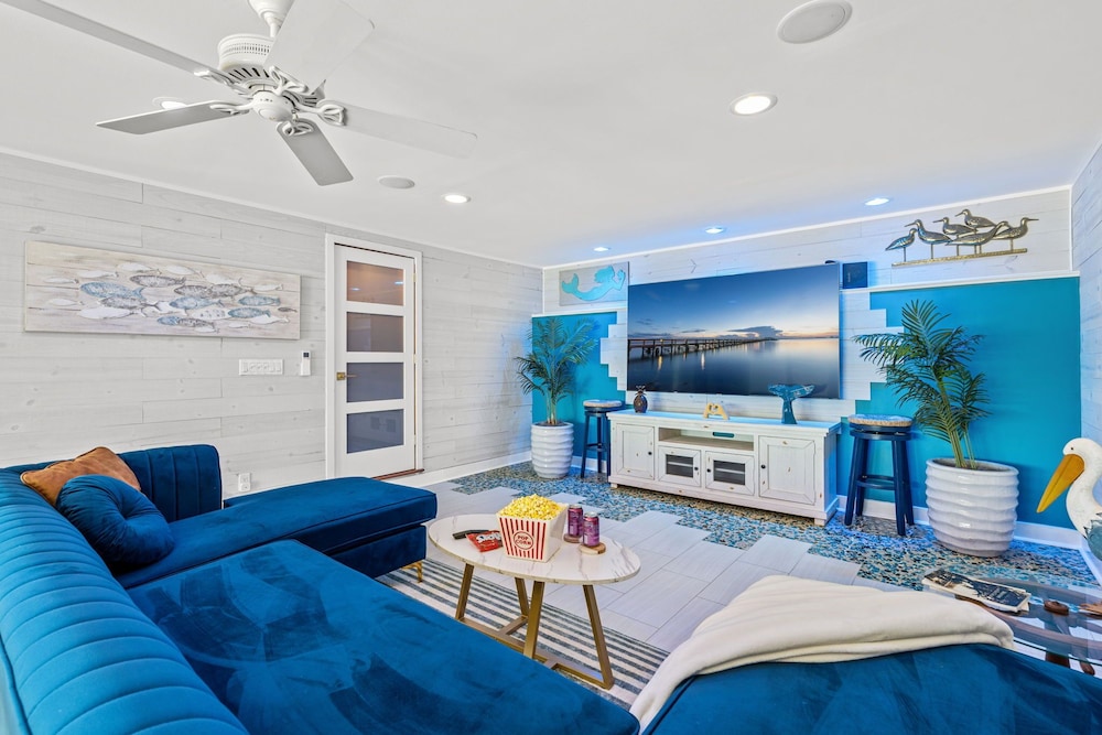 Mango Shores