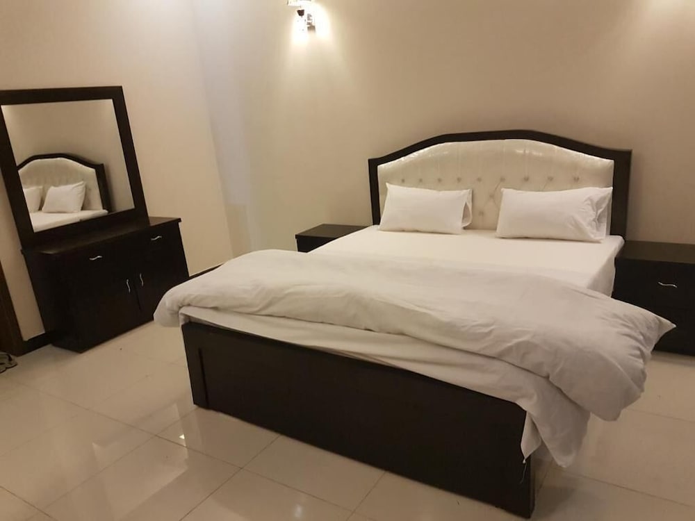 Unique Villa Guest House view 5