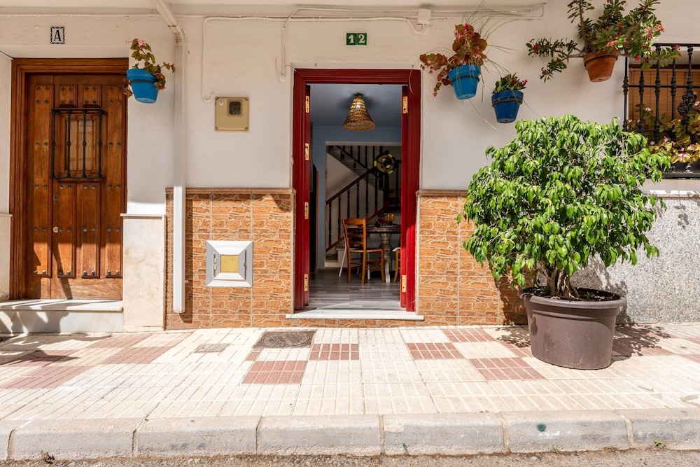 Faro's Casa Evita - Estepona Old Town