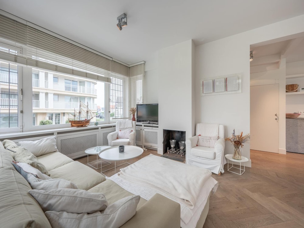 Villa in Knokke Near Alberstrand Beach