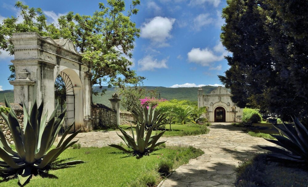 Parador-Museo Santa María