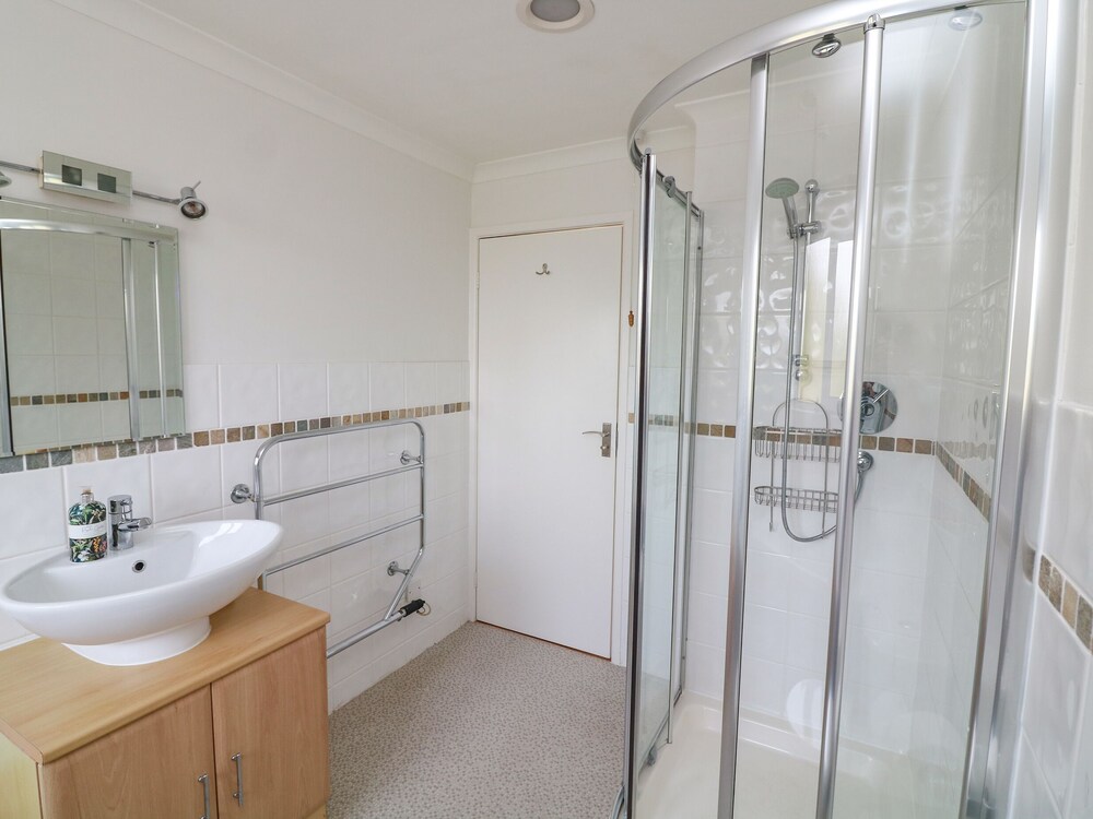3 Bonaventure Close