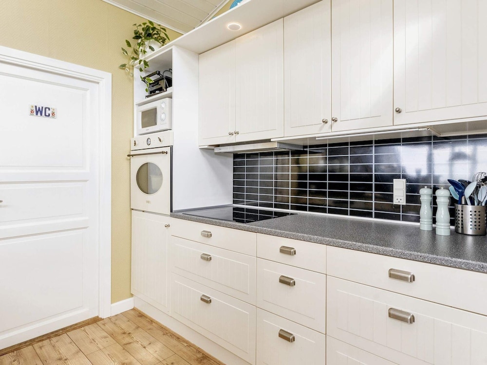8 Person Holiday Home in Logstor-by Traum view 4