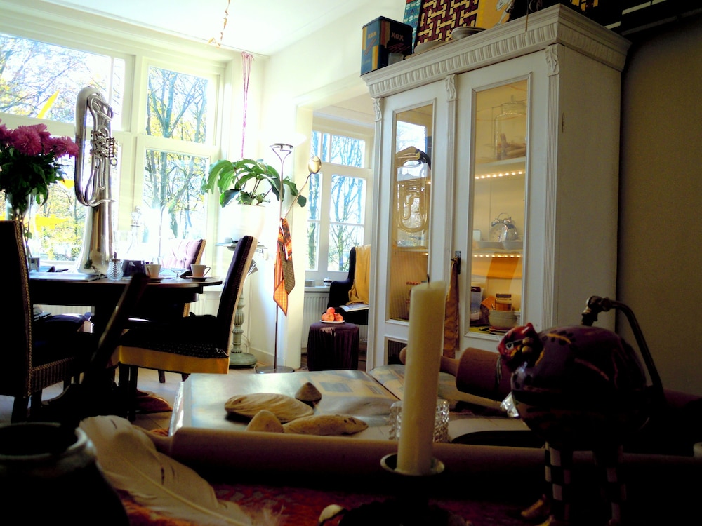 Miss Ortelia b&b