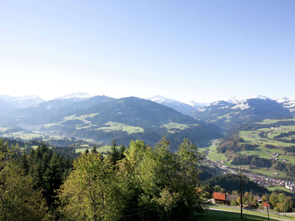 Photo 44