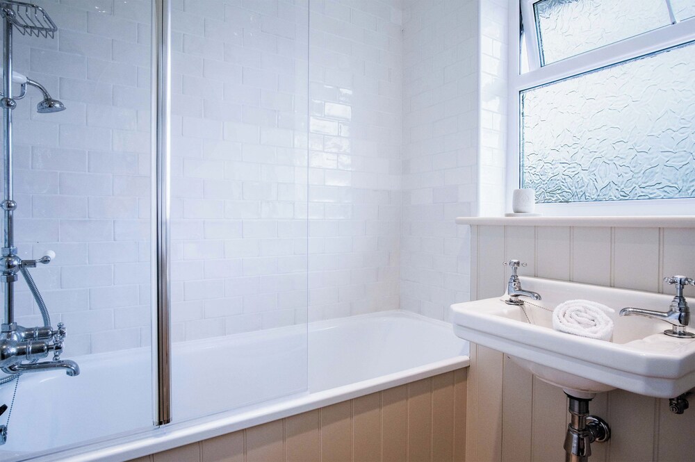 Bayview 3 - 2 Bedroom - Bayview Oxwich