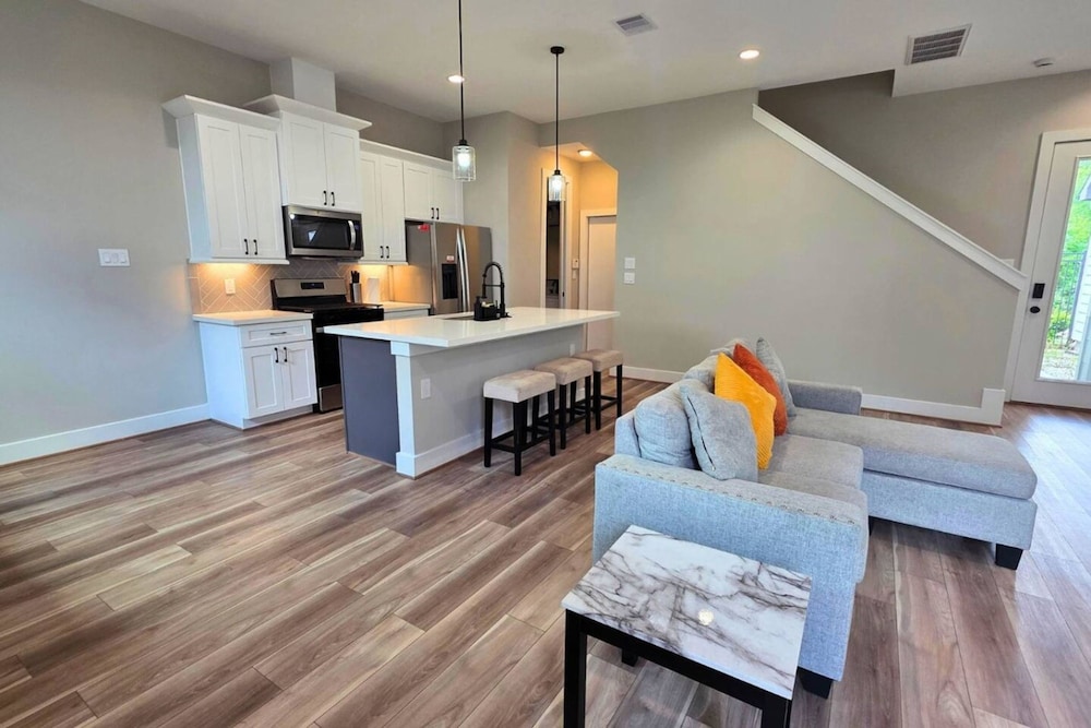 Comfy 3BR Mins to TMC NRG