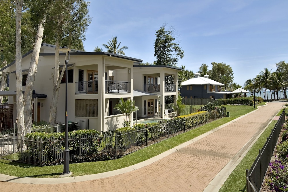 Torun Holiday House