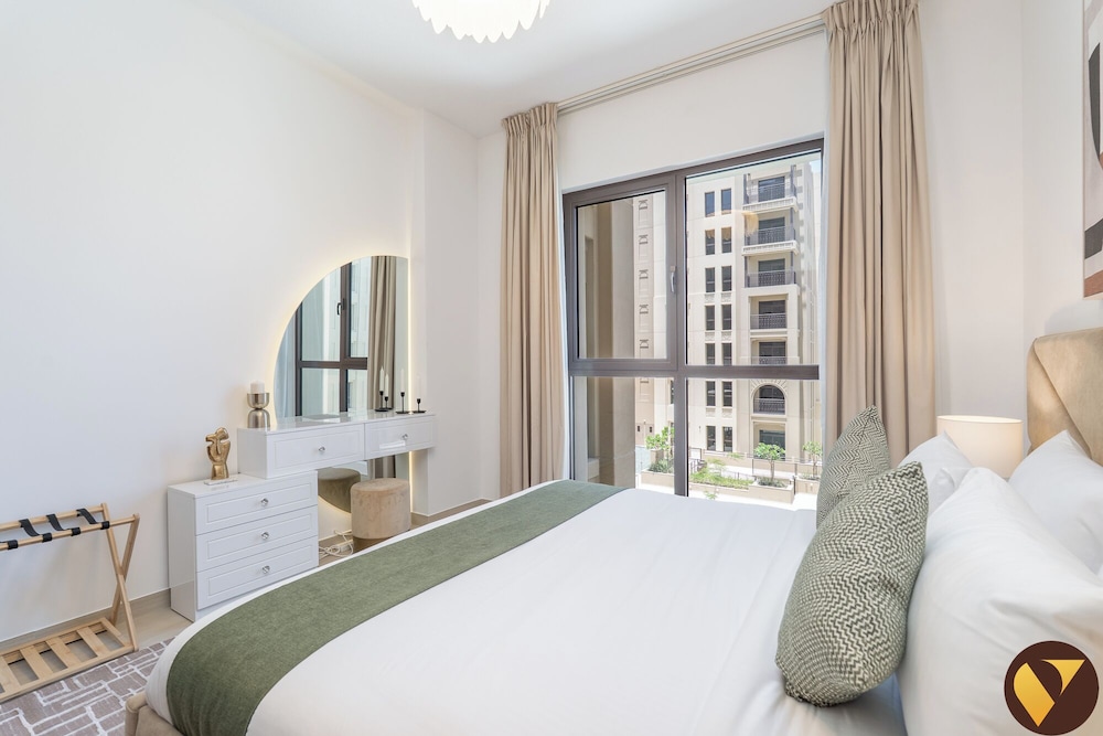 Madinat Jumeirah Living with Pool View