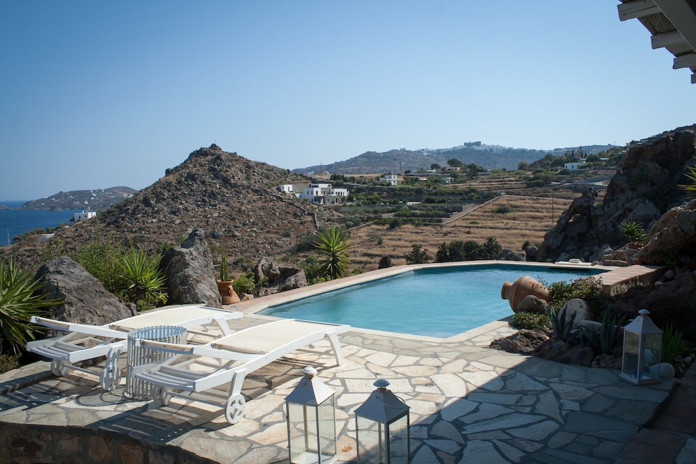 Patmos Exclusive Villas