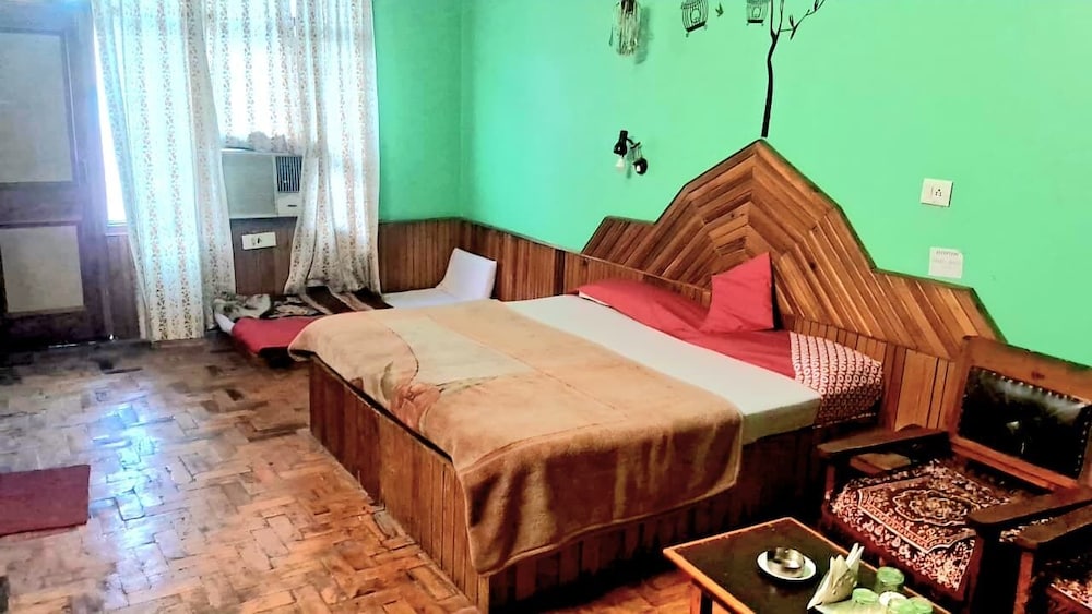 Mid Way Tourist & Resorts