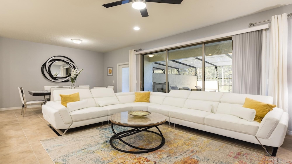 Cozy 4BR Town Home With Pool Close to Disney view 5