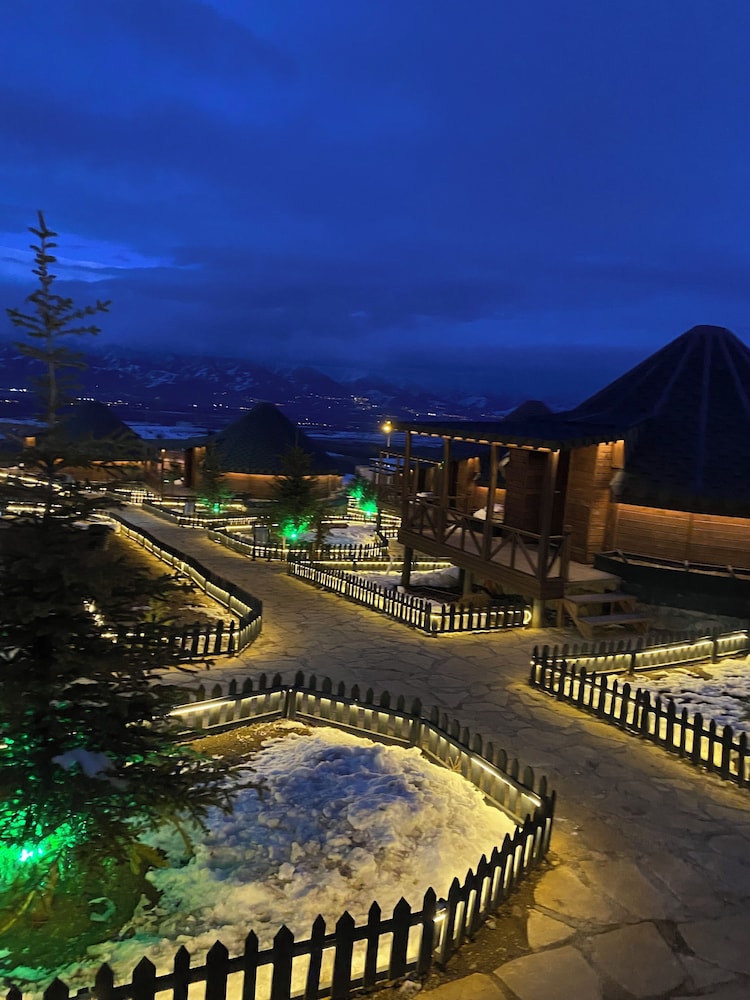 By Life Resorts Hotel