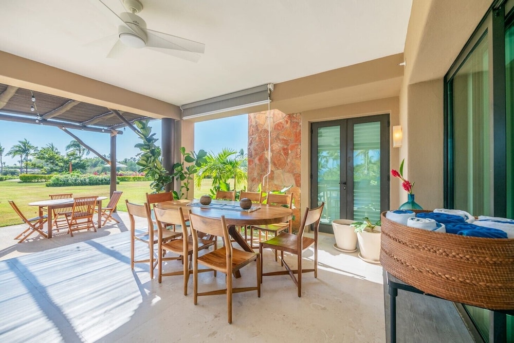 Premium 3 Bedroom Condo - Property Image 16