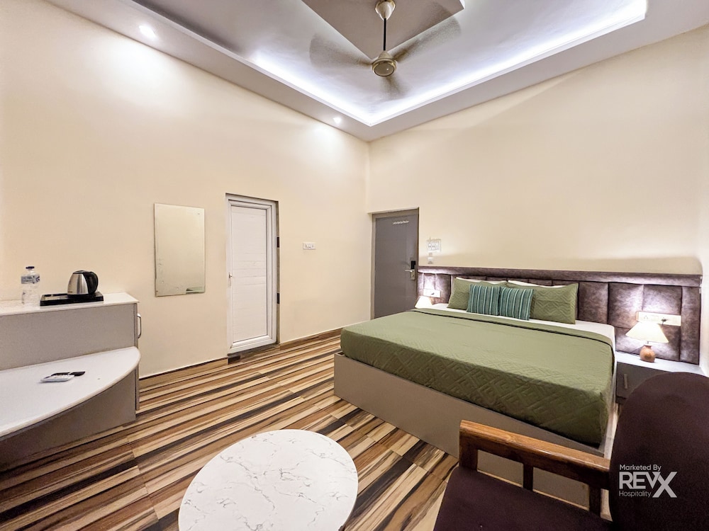 Hotel Diamond Palace