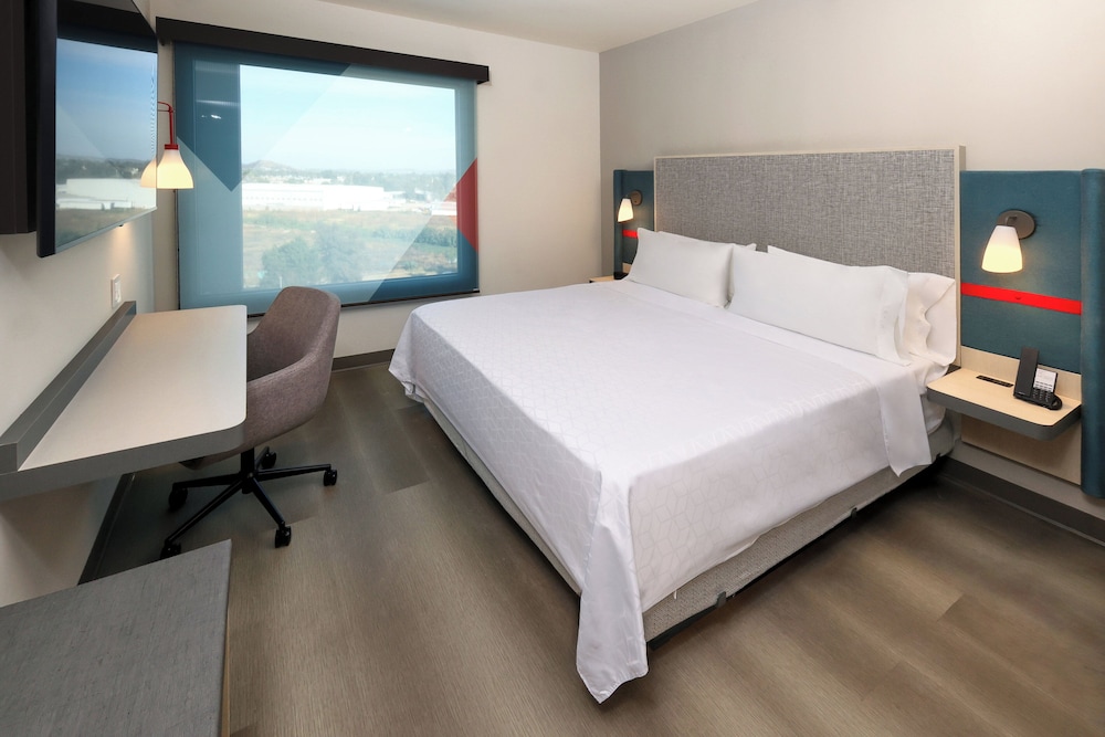 avid hotel Guadalajara Aeropuerto Norte by IHG