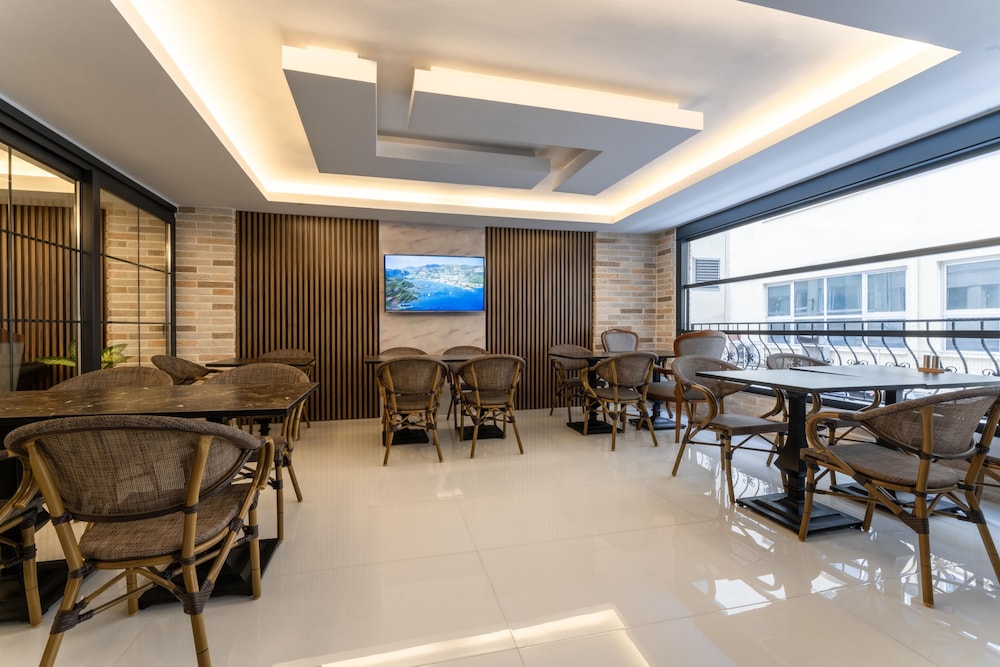 Rubby Hotel Kadıköy - Image 19