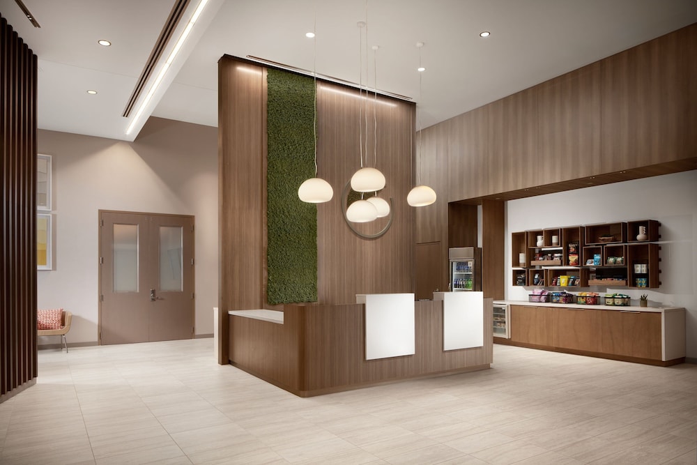 Fort Myers Vacations - Element Charlotte Uptown - Property Image 14